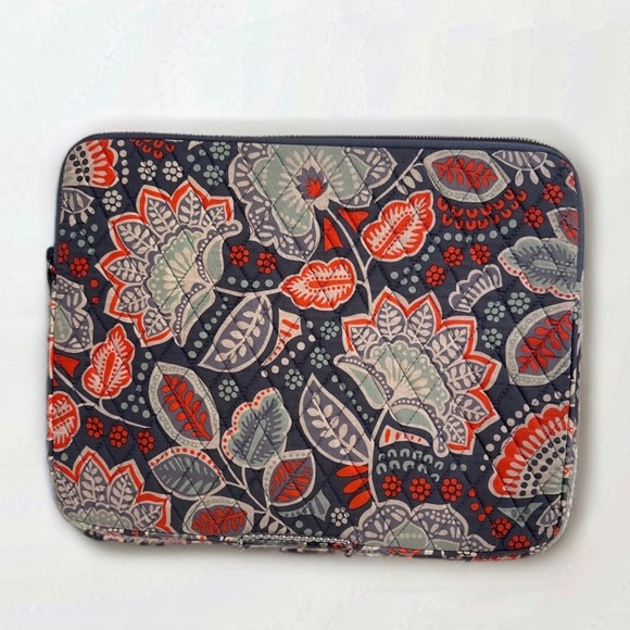Vera Bradley Handbags - 3x25* Vera Bradley Laptop Padded Sleeve Nomadic Floral 11x14” Mint Coral Grey